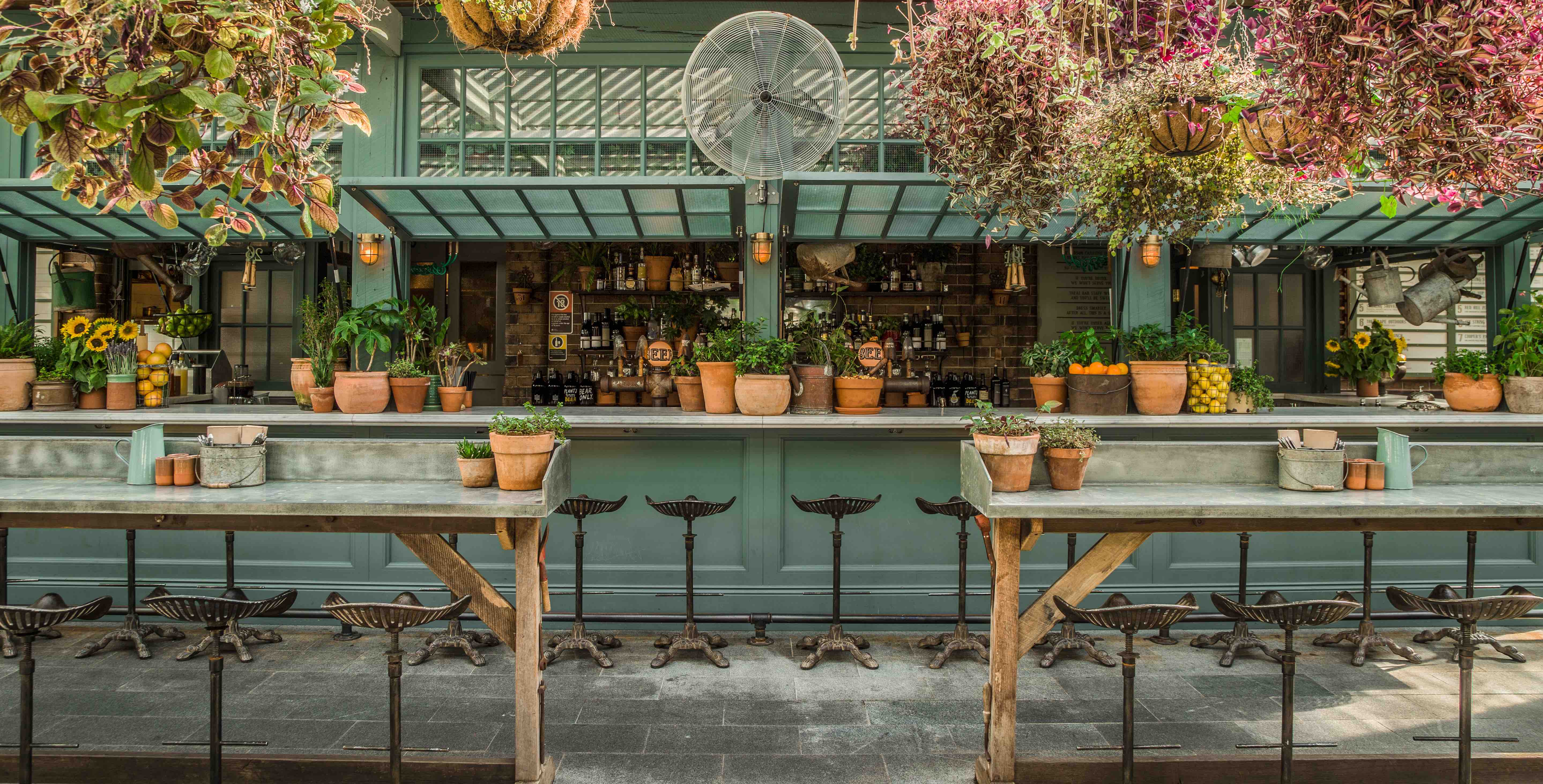 the potting shed bar and kitchen