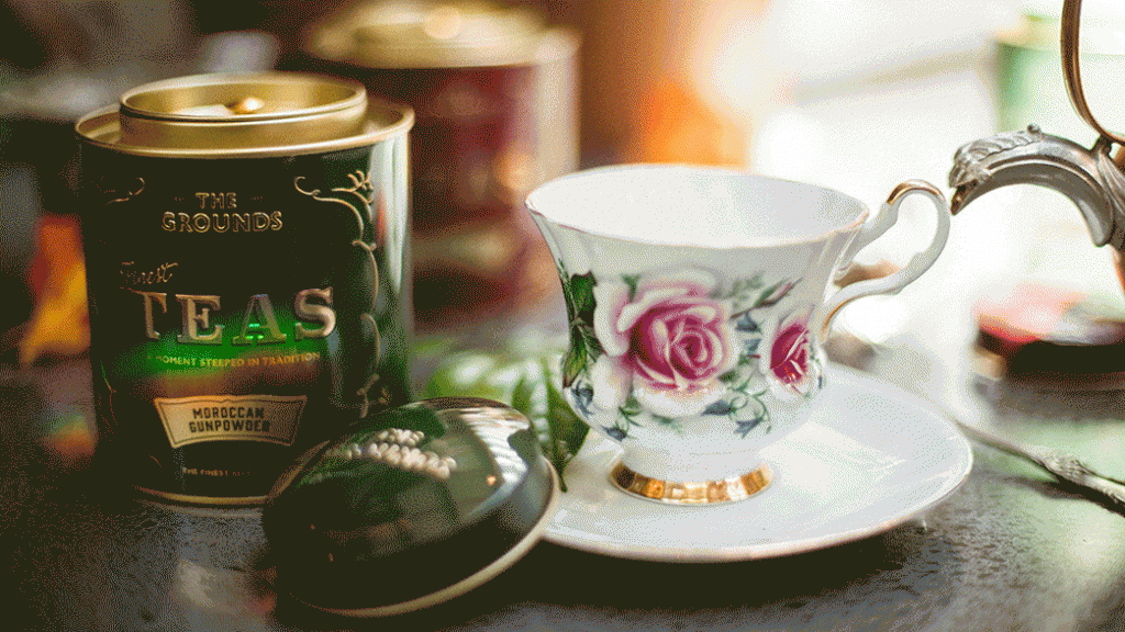 Tea time. Чашка английского чая ретро. Чай тайм. Британский чай. Китайский чай анимация.